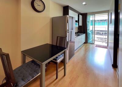 1 bed Condo in The Amethyst Sukhumvit 39 Khlong Tan Nuea Sub District C020167