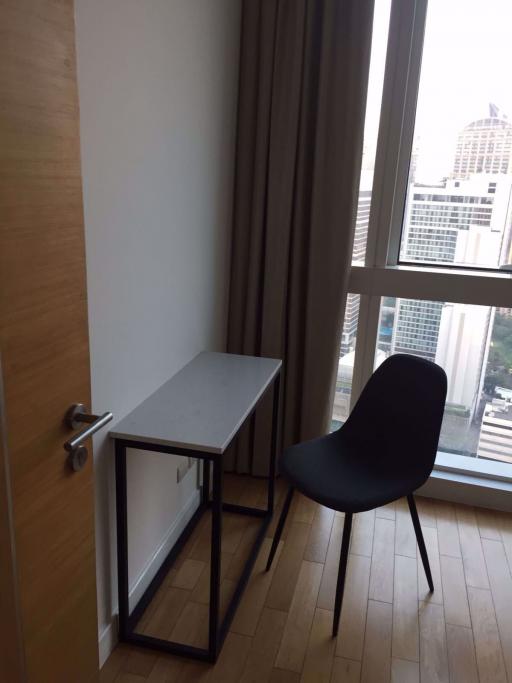 2 bed Condo in Millennium Residence Khlongtoei Sub District C020148