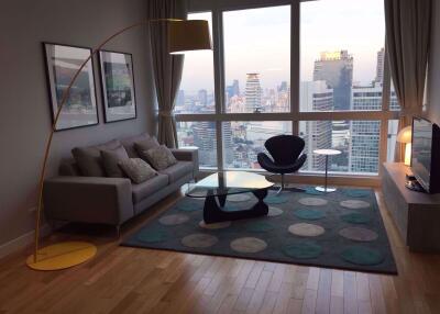 2 bed Condo in Millennium Residence Khlongtoei Sub District C020148