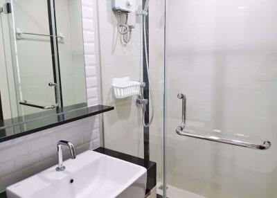 1 bed Condo in Wish Signature Midtown Siam Thanonphayathai Sub District C020135