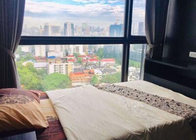 2 bed Condo in Rhythm Sukhumvit 44 Phra Khanong Sub District C020130