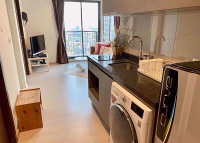 2 bed Condo in Rhythm Asoke Makkasan Sub District C020095