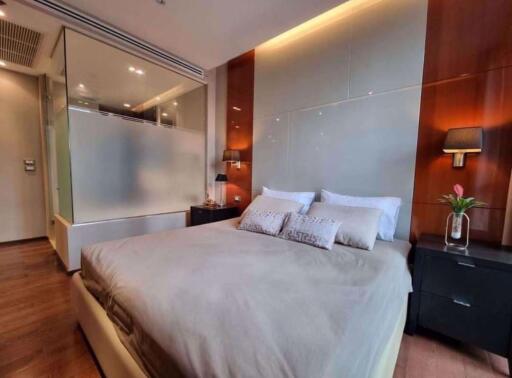 1 bed Condo in The Address Sukhumvit 28 Khlongtan Sub District C020077