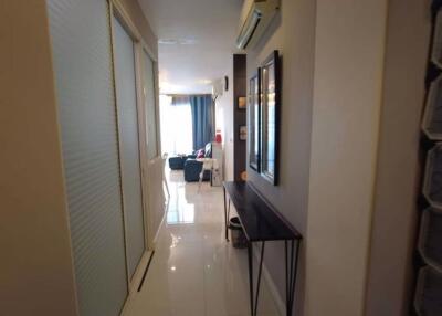 3 bed Condo in The Bloom Sukhumvit 71 Phrakhanongnuea Sub District C020071