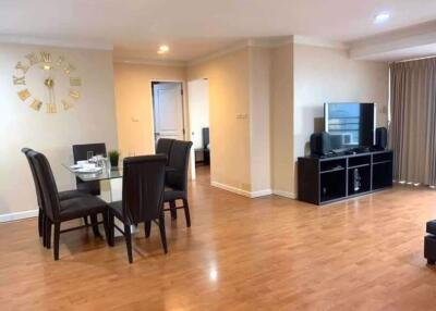 3 bed Condo in The Waterford Diamond Khlongtan Sub District C020067