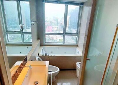 2 bed Condo in The Address Asoke Makkasan Sub District C020064