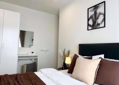 1 bed Condo in Rich Park @ Triple Station Suanluang Sub District C020059