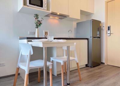 1 bed Condo in Rich Park @ Triple Station Suanluang Sub District C020057