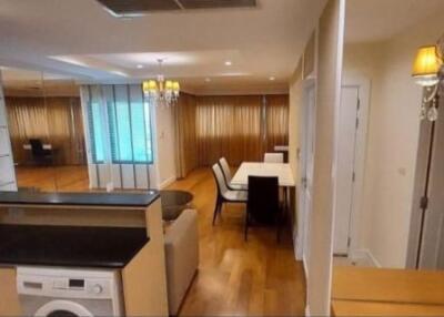 1 bed Condo in Sathorn Gardens Thungmahamek Sub District C020054