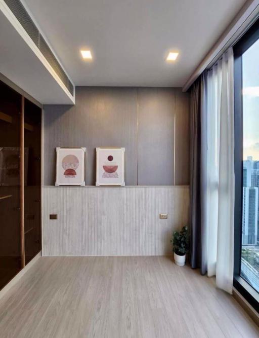 2 bed Condo in One 9 Five Asoke-Rama 9 Huai Khwang District C020033