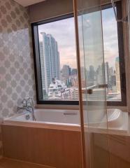 2 bed Condo in Aguston Sukhumvit 22 Khlongtoei Sub District C020029