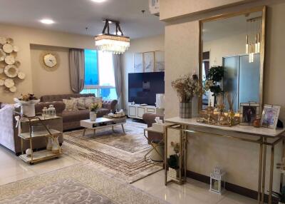 2 bed Condo in Supalai Prima Riva Chong Nonsi Sub District C020015