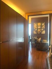 1 bed Condo in Hansar Rajdamri Lumphini Sub District C020008