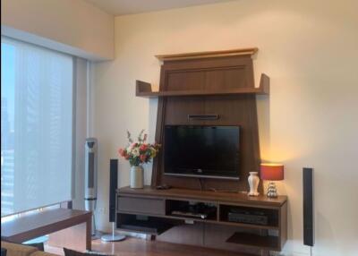 1 bed Condo in Hansar Rajdamri Lumphini Sub District C020008