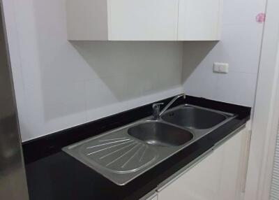 2 bed Condo in Siri Residence Khlongtan Sub District C019991
