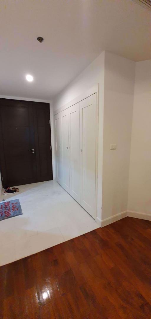 2 bed Condo in Siri Residence Khlongtan Sub District C019991