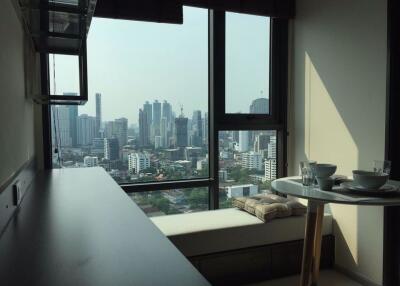 1 bed Condo in Rhythm Sukhumvit 36-38 Phra Khanong Sub District C019984