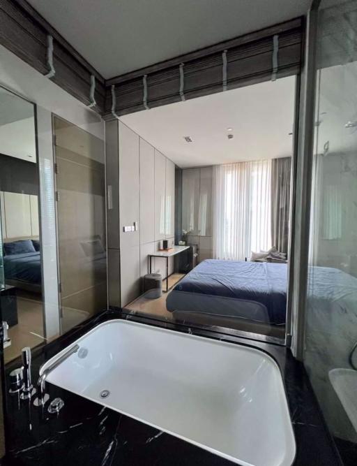 1 bed Condo in Saladaeng One Silom Sub District C019956