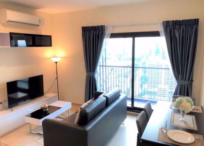 2 bed Condo in The Tree Sukhumvit 71-Ekamai Suanluang Sub District C019943