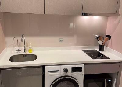 1 bed Condo in LIFE Asoke - Rama 9 Makkasan Sub District C019940