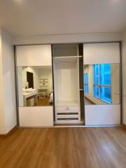 2 bed Condo in The Address Sukhumvit 42 Phra Khanong Sub District C019895