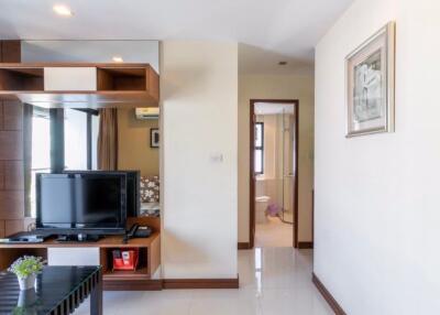 1 bed Condo in Silom Forest Bang Rak District C019882