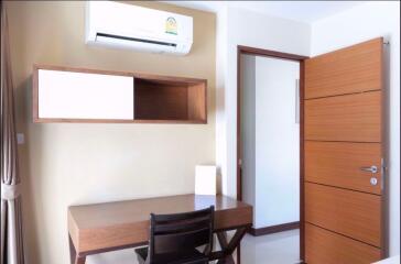 1 bed Condo in Silom Forest Bang Rak District C019882