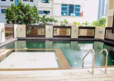 2 bed Condo in 59 Heritage Khlong Tan Nuea Sub District C019879