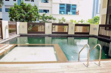 2 bed Condo in 59 Heritage Khlong Tan Nuea Sub District C019879