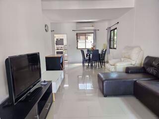 3 bed House in Pruksa Ville 73 - Pattanakarn Suanluang District H019871