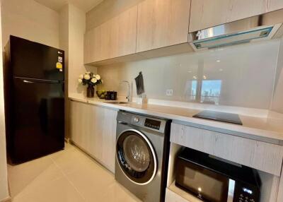 2 bed Condo in Life One Wireless Lumphini Sub District C019866