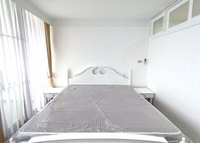 1 bed Condo in Supalai Place Condominium Khlong Tan Nuea Sub District C019852