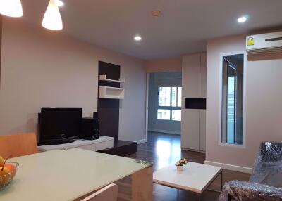 2 bed Condo in The Room Sukhumvit 79 Phrakhanongnuea Sub District C019840