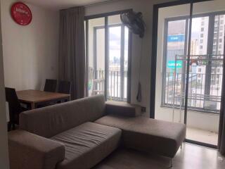 2 bed Condo in Ideo Mobi Sukhumvit Bangchak Sub District C019837