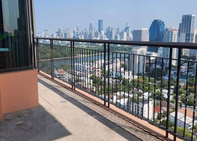 2 bed Condo in Aguston Sukhumvit 22 Khlongtoei Sub District C019836