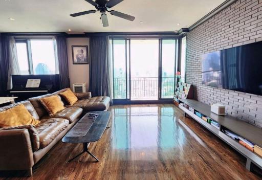 2 bed Condo in Aguston Sukhumvit 22 Khlongtoei Sub District C019836