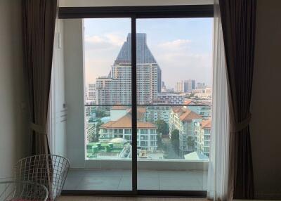 1 bed Condo in Siamese Surawong Si Phraya Sub District C019832