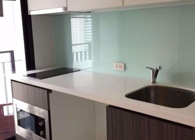 1 bed Condo in Urbano Absolute Sathon-Taksin Khlong Ton Sai Sub District C019827