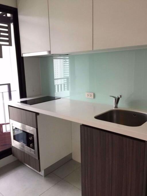 1 bed Condo in Urbano Absolute Sathon-Taksin Khlong Ton Sai Sub District C019827