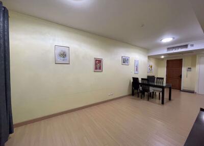 2 bed Condo in Supalai Premier @ Asoke Bangkapi Sub District C019825