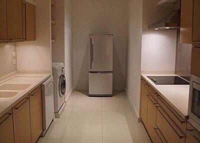 2 bed Condo in Athenee Residence Lumphini Sub District C019821