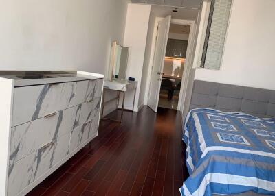 2 bed Condo in Athenee Residence Lumphini Sub District C019821