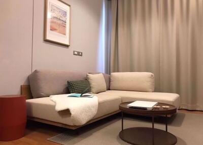 2 bed Condo in The Lumpini 24 Khlongtan Sub District C019797