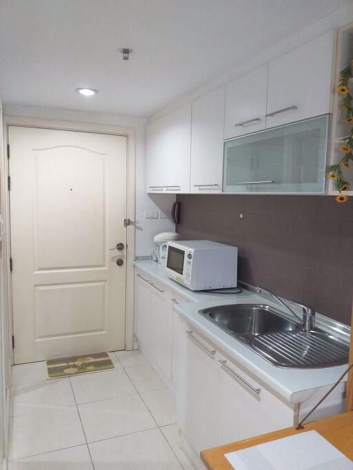 1 bed Condo in Grand Park View Khlong Toei Nuea Sub District C019785