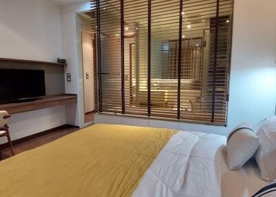 2 bed Condo in The Address Sukhumvit 28 Khlongtan Sub District C019771