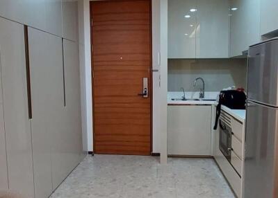 2 bed Condo in The Address Sukhumvit 28 Khlongtan Sub District C019771