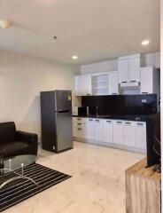 2 bed Condo in The Waterford Diamond Khlongtan Sub District C019767