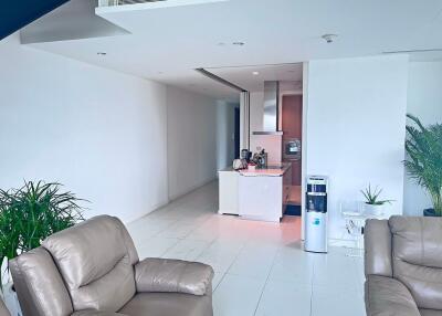 3 bed Duplex in 185 Rajadamri Lumphini Sub District D019765