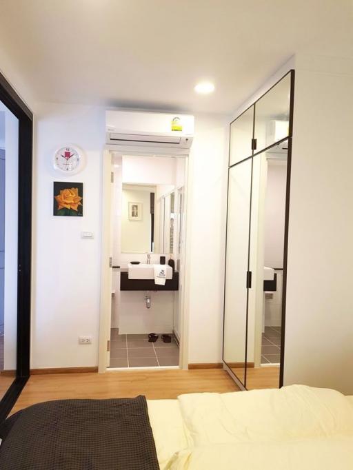 1 bed Condo in Notting Hill The Exclusive CharoenKrung Wat Phraya Krai Sub District C019761