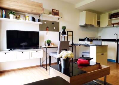 1 bed Condo in Notting Hill The Exclusive CharoenKrung Wat Phraya Krai Sub District C019760